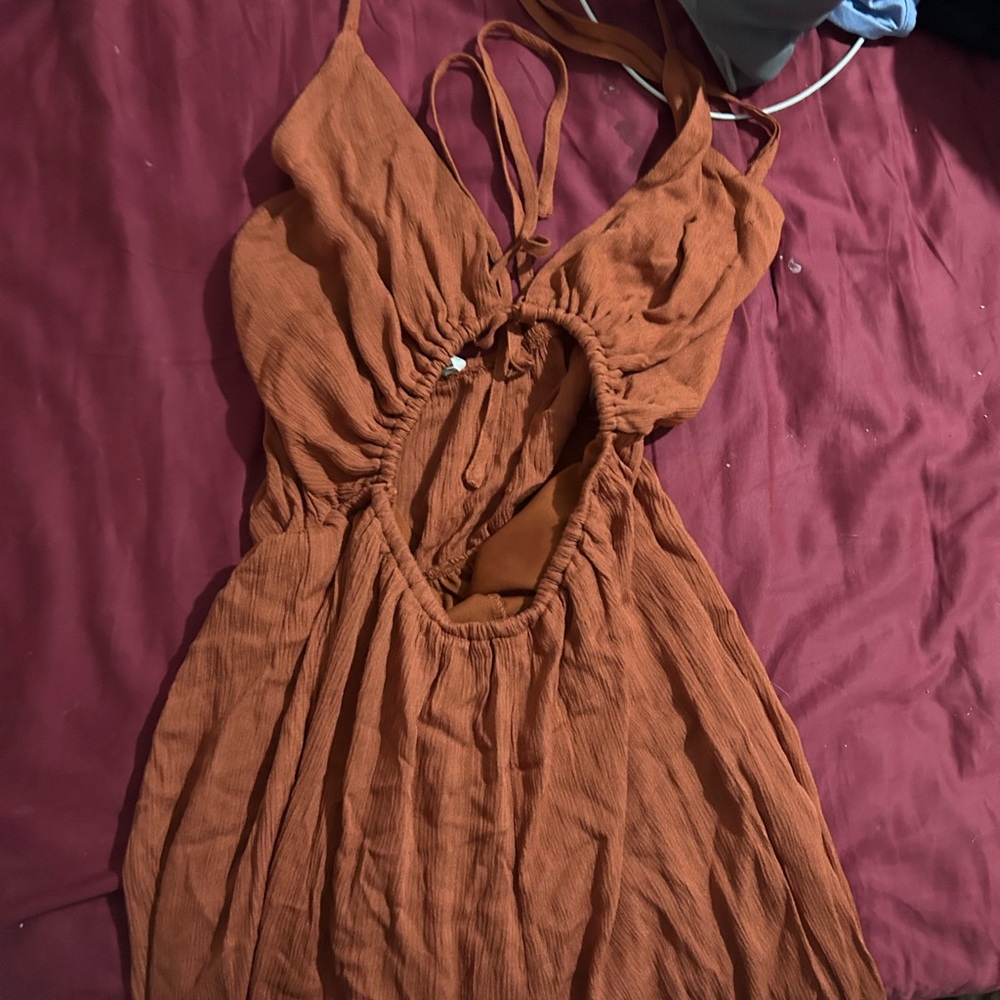 Brown open front jumped - Size L